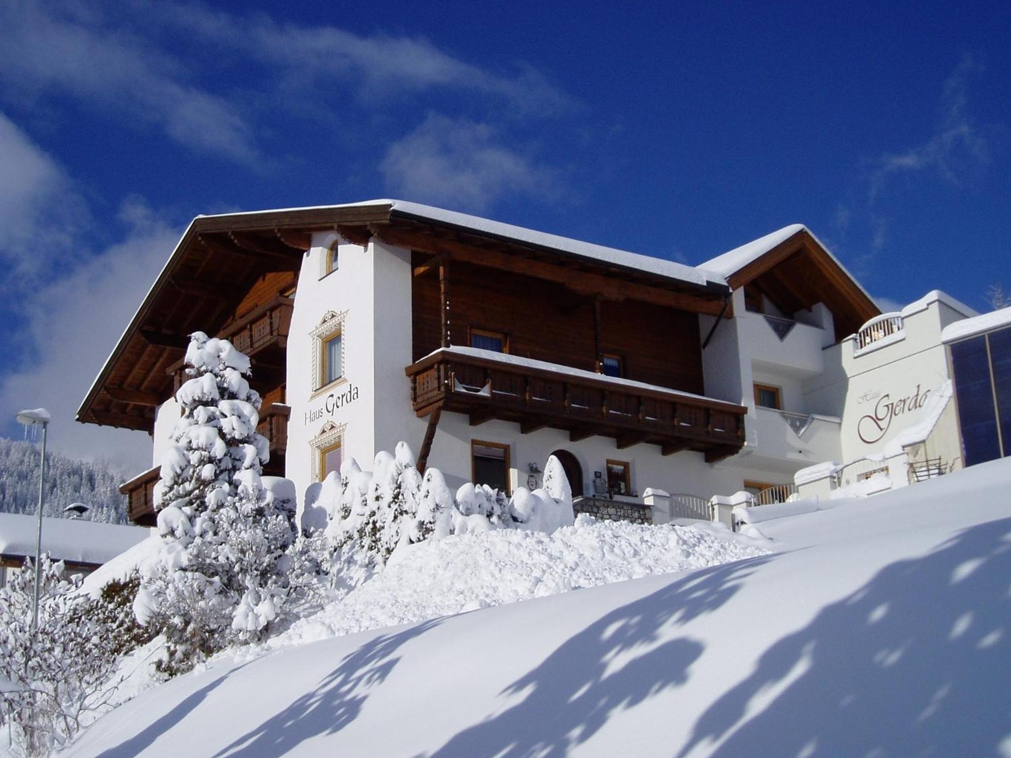 Haus Gerda Hotel Fiss Exterior photo